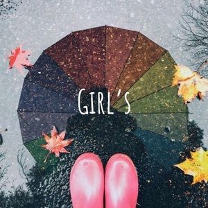 Girl’s clothing..Offers welcome💕